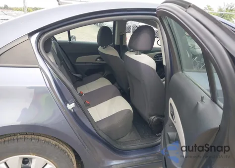 2014 Chevrolet Cruze Ls Auto z USA, uszkodzony, nr VIN 1G1PA5SG5E7142726